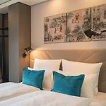 فندق One - Palaisplatz 3*