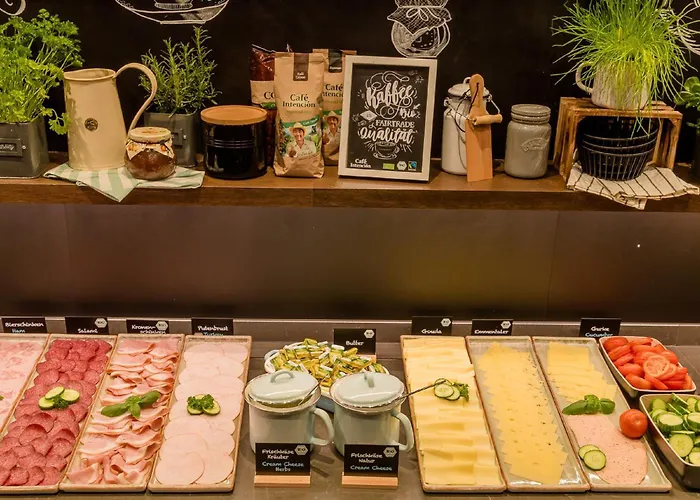 One - Palaisplatz Отель