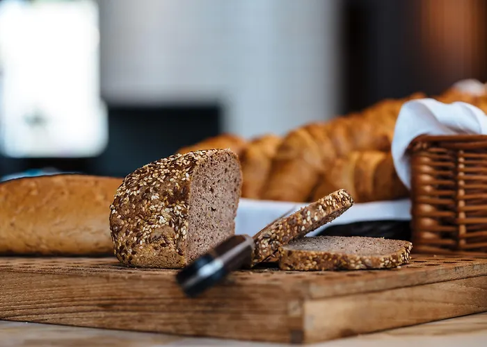 One - Palaisplatz Отель 3*