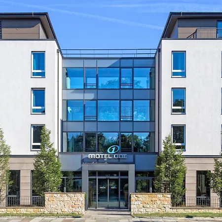 원 - 팔라이스플라츠 3* 드레스덴