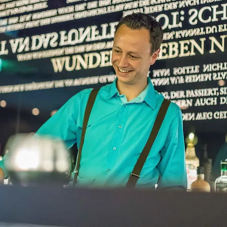 One - Palaisplatz Hotel