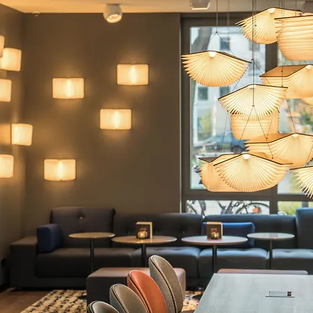 원 - 팔라이스플라츠 3* 드레스덴