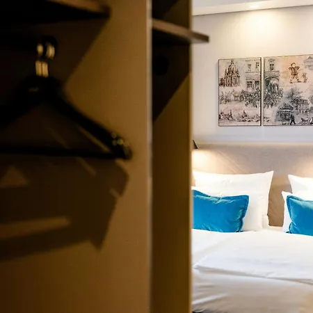 One - Palaisplatz 3* Dresden