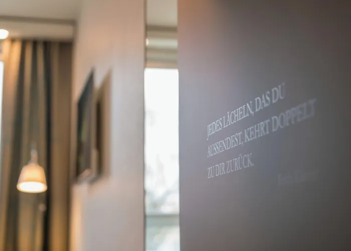 One - Palaisplatz Ξενοδοχείο 3*