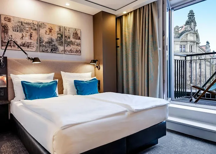 One - Palaisplatz Hotel 3*