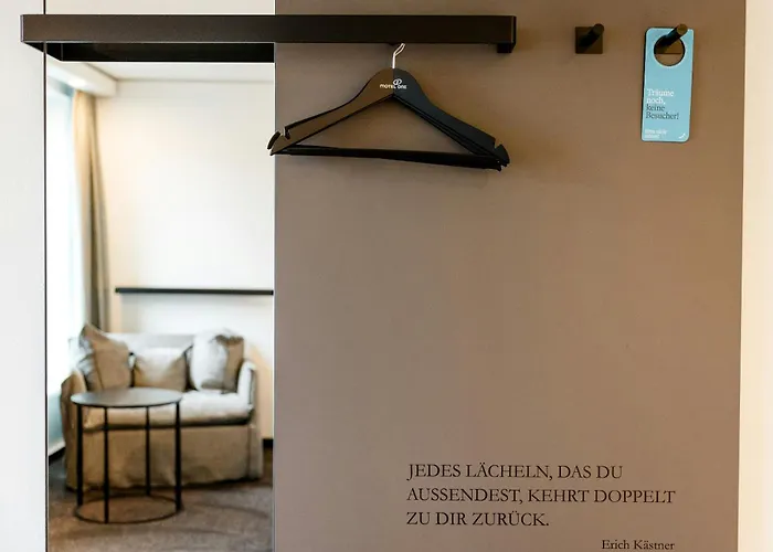 One - Palaisplatz Hotel