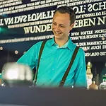 One - Palaisplatz Hotel
